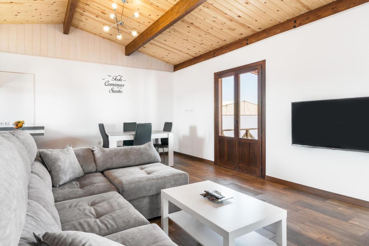 הוילה קוניל דה לה פרונטרה Casa Hefestion מראה חיצוני תמונה